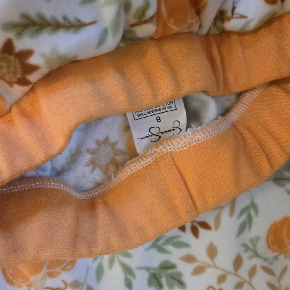 Pumpkin PJs - Picture 3 of 3